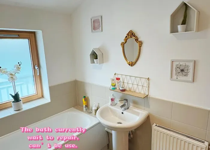 23 Lochburn Gardens - Carz Homestay szállás *