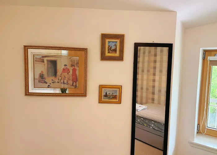 23 Lochburn Gardens - Carz Glasgow