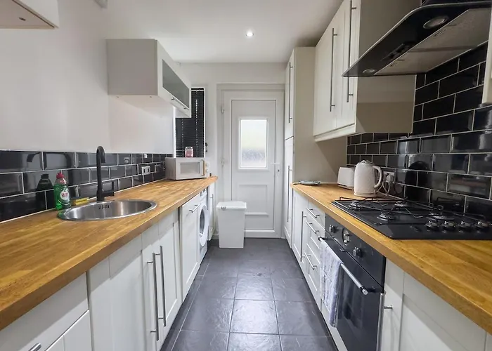 Clydebank 2 Bedroom *