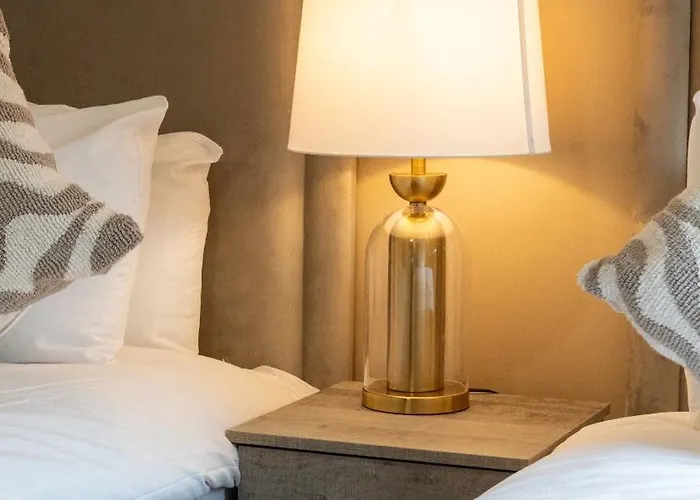 Forbes House * Glasgow