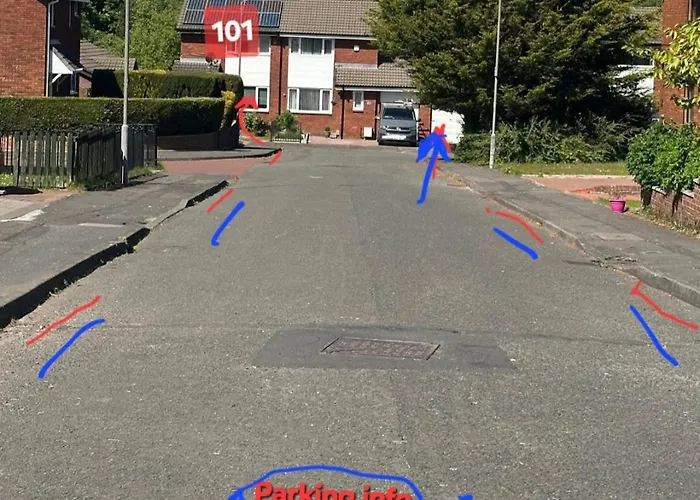 My House Robroyston בית נופש *