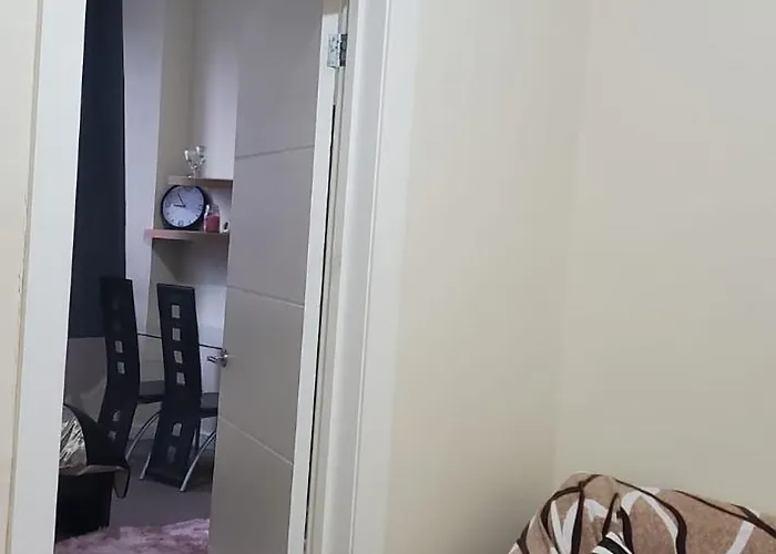 Διαμέρισμα Cosy And Bright 3-bedroom Flat Γλασκώβη