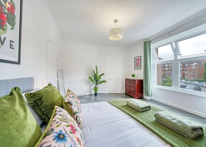 2br Shawlands Free Parking Great Location *