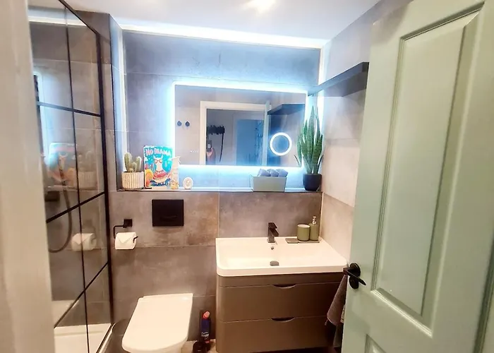 Modern - Free Parking * Glasgow