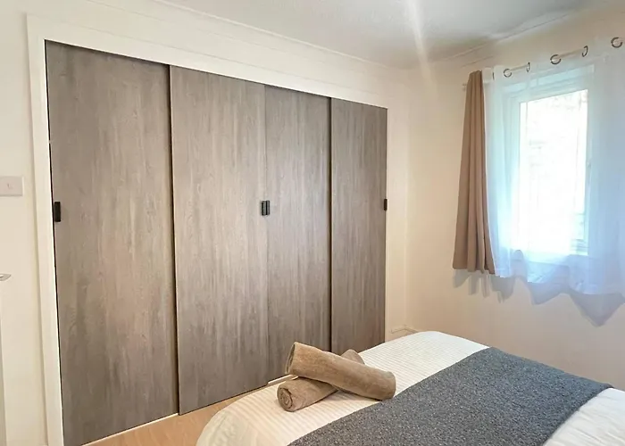 Apartament Lovely 1-bedroom In Near Subway