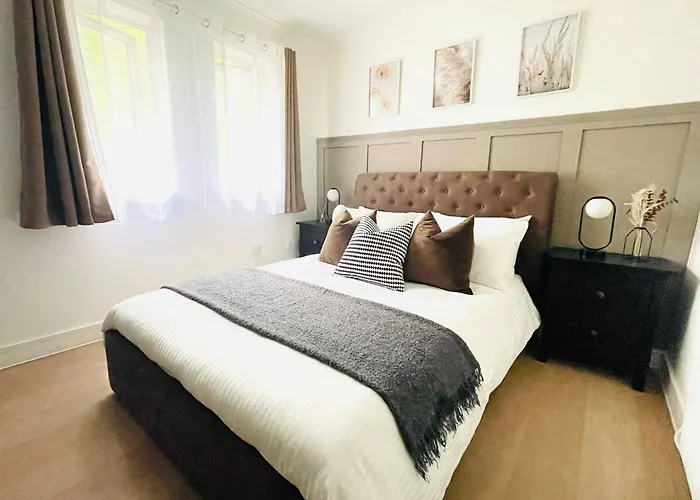 Apartament Lovely 1-bedroom In Near Subway Glasgow