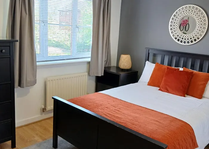 Urban Escape Free Parking 20min Walk To Center Casa vacanze *