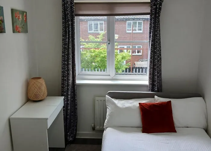 Urban Escape Free Parking 20min Walk To Center Casa de Férias Glasgow