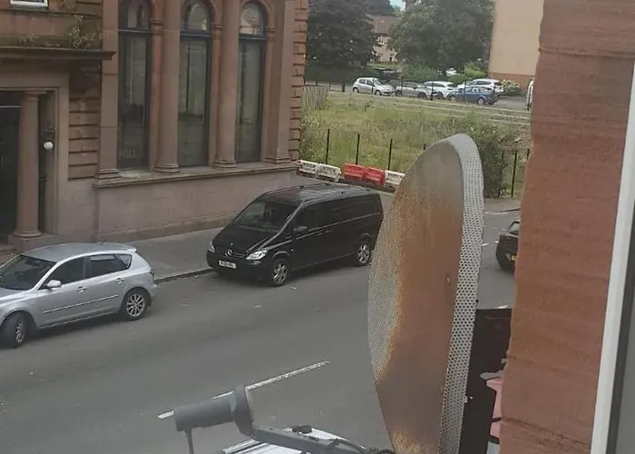 Cosy And Bright 3-bedroom Flat Appartamento *