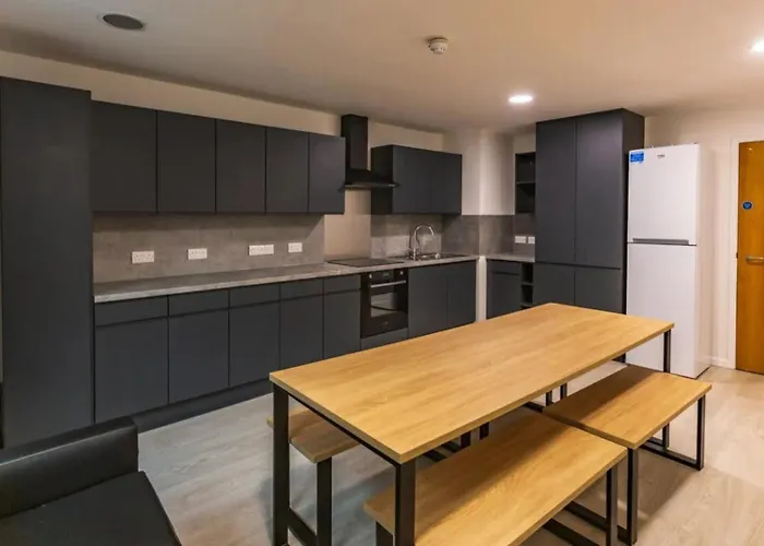 For Students Only Buchanan View In Apartamento