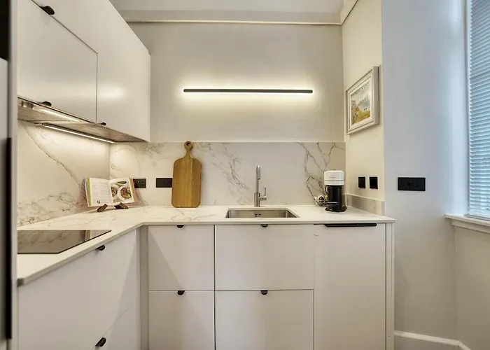 Oasis Craigpark * グラスゴー