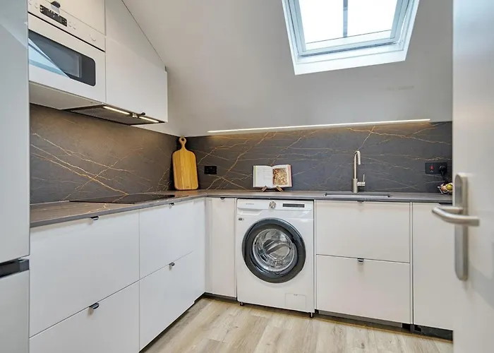 Oasis Craigpark Glasgow