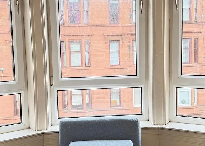 One Bedroom Flat Close To Centre And Amenities グラスゴー