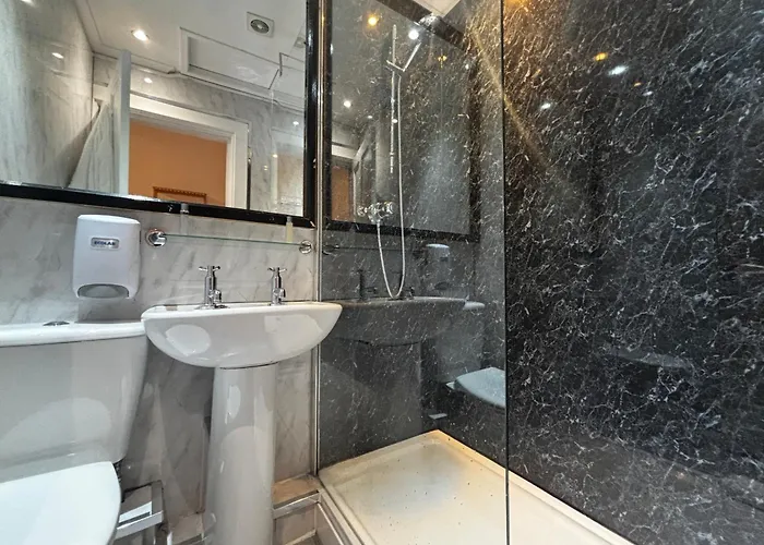 Safestay Charing Cross Hotel