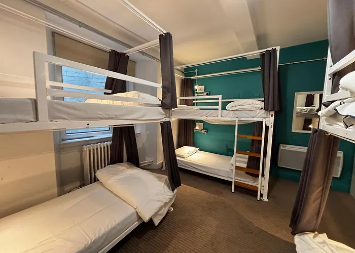 Safestay Charing Cross غلاسغو