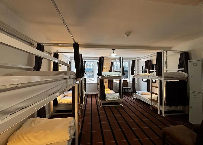 Safestay Charing Cross מלון 3*