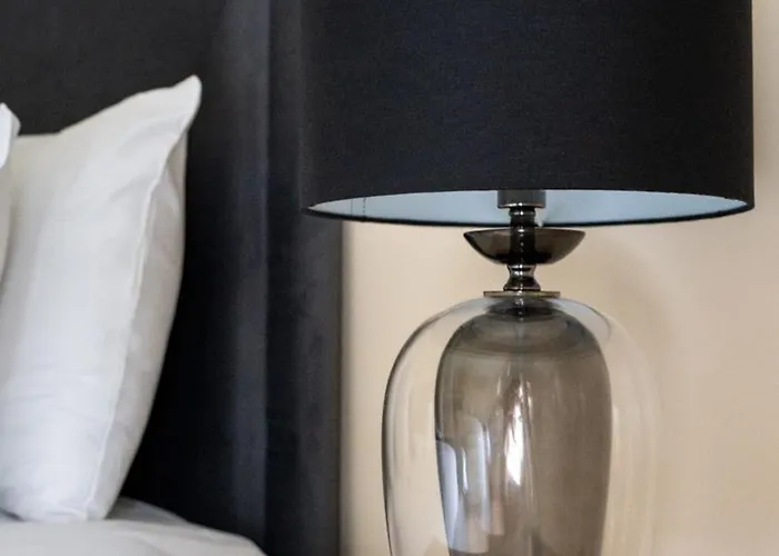 Curtis * גלאזגו