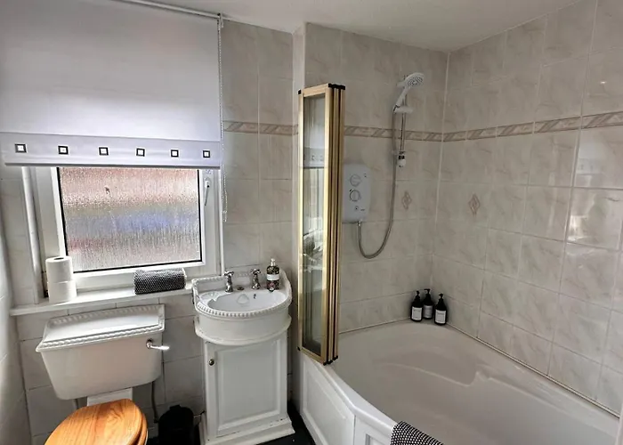 アパート 3br Flat Sleeps 6 West End Sights Driveway *