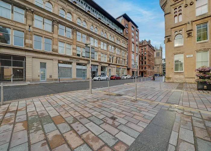 Luxurious Royal 2br Apartment, Centre *