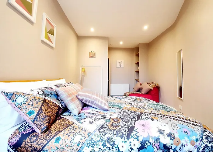 Unique Victorian In Apartamento