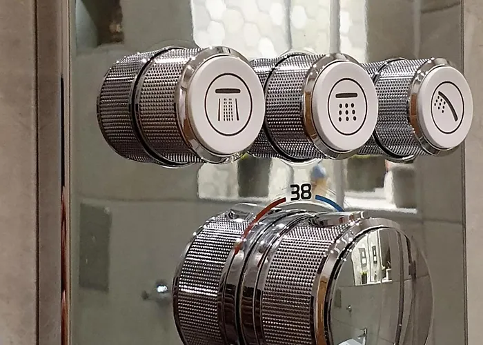 Unique Victorian In Glasgow