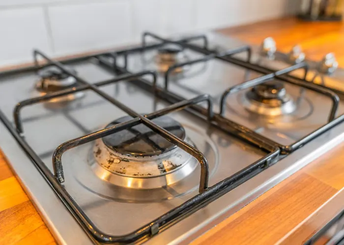 Modern 5 Bedroom Townhouse With Free Parking * גלאזגו