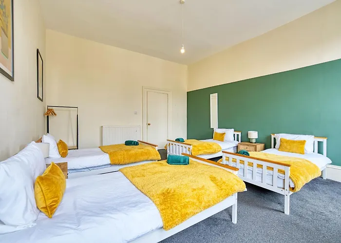 Group 4br Sleeps 11 Near Ibrox Parking * 글라스고