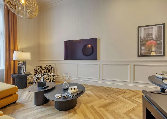 Luxury Refurbished Retreat