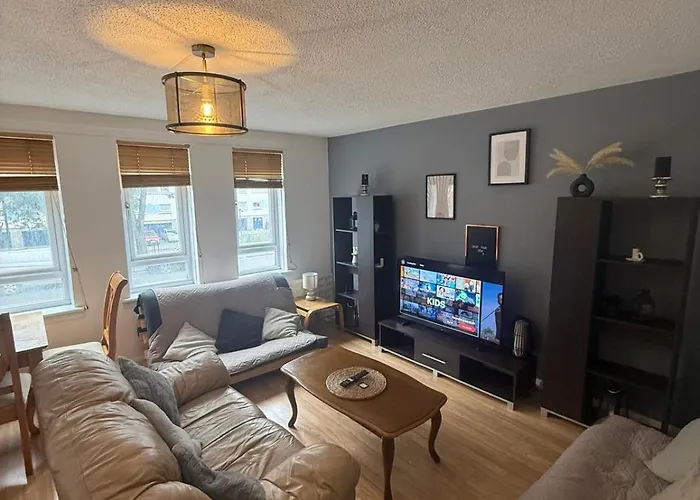 Centre 2 Bed 公寓 *