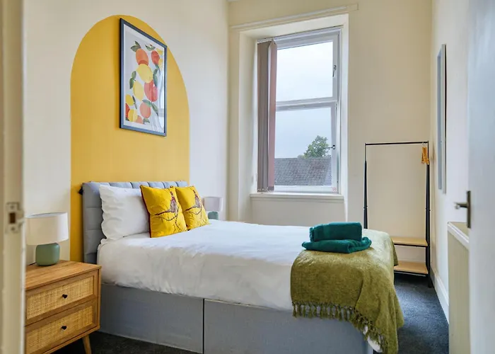 Group 4br Sleeps 11 Near Ibrox Parking * 글라스고