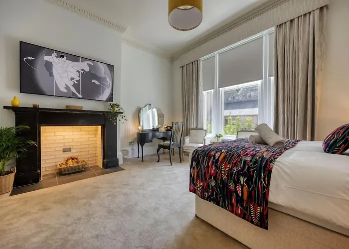 The Burnbank Experience * Glasgow