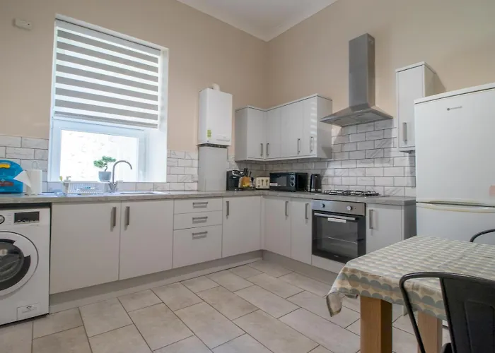 Haven Main Door & Parking - Pass The Keys 格拉斯哥