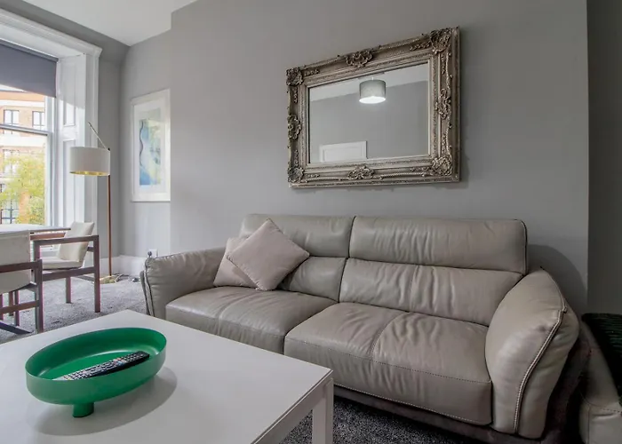 Apartman Spacious Hillhead Haven - Pass The Keys Glasgow