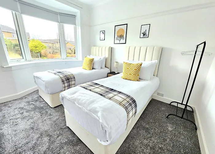 Charming 3-bed Oasis-free Parking Casa vacanze Glasgow