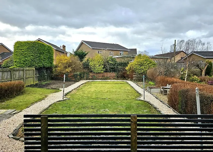 Charming 3-bed Oasis-free Parking *