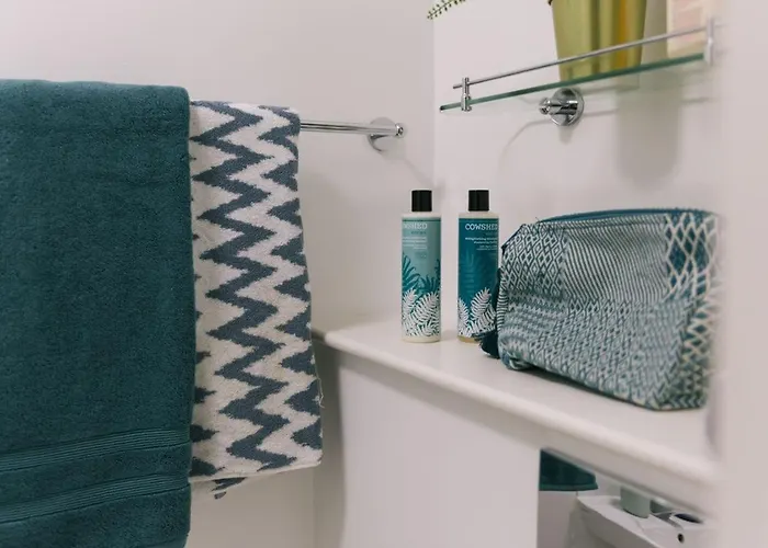 For Students Only - Bath Street In *