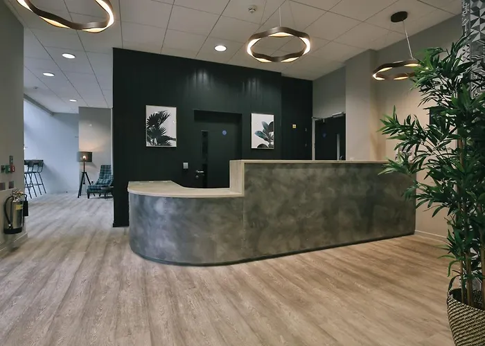 For Students Only - George Street In Lejlighed *