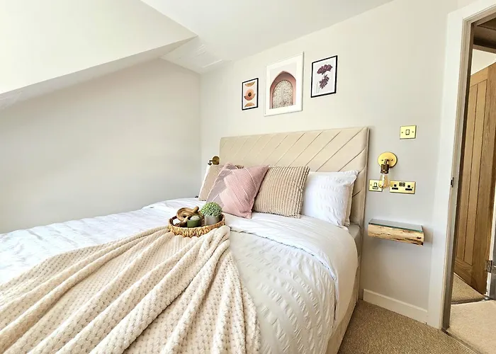 Hébergement de vacances Newly Renovated Gem - Free Parking & Modern Comfort Glasgow