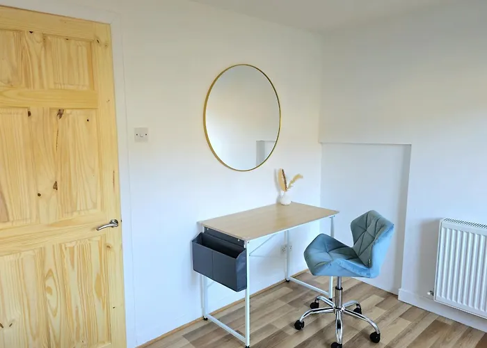 Spacious Haven With Free Parking Casa vacanze