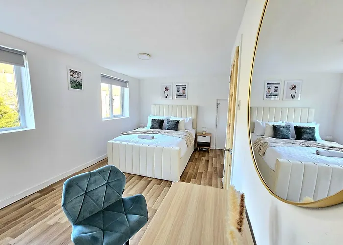 Spacious Haven With Free Parking Casa de Férias Glasgow