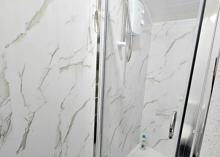 Spacious Haven With Free Parking Casa vacanze *