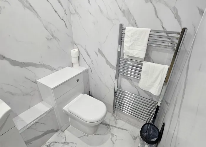 2 Bed Renfield St Center Apartman *