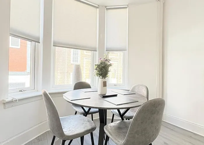 アパート 2bed Gla Green, Walk Dist Centre *