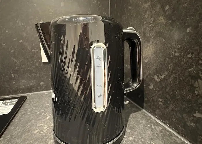 2bed Gla Green, Walk Dist Centre