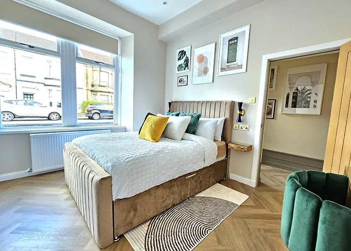 Hébergement de vacances Newly Renovated Gem - Free Parking & Modern Comfort Glasgow