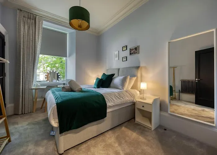 Ferienhaus The Burnbank Experience Glasgow