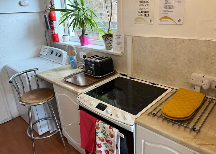 Glades House 4* גלאזגו