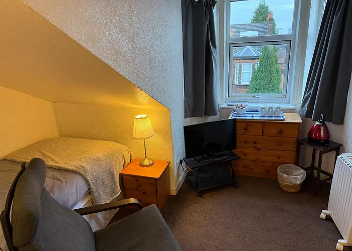 Glades House 4* Glasgow