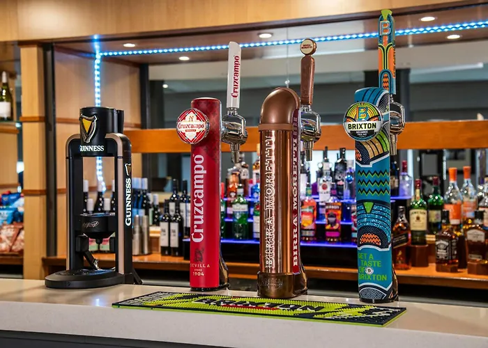 Express - - Ctr Riverside By Ihg Hotel Glasgow