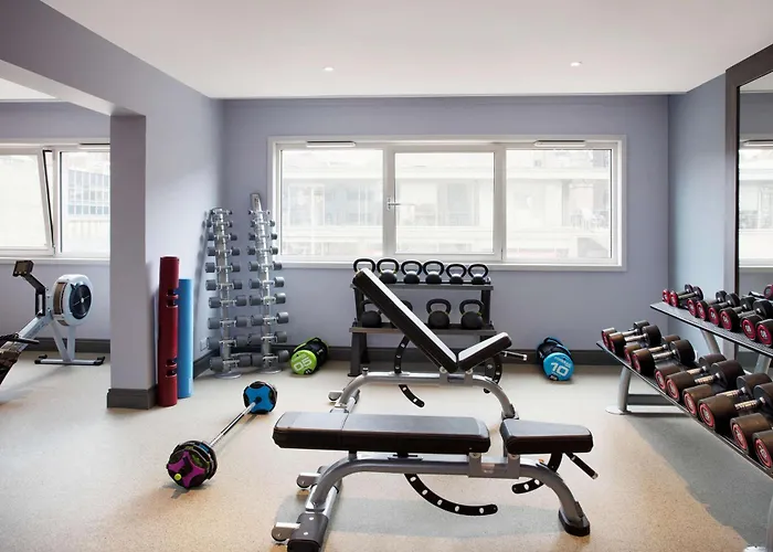 ダブルツリー バイ ヒルトン セントラル 4* グラスゴー